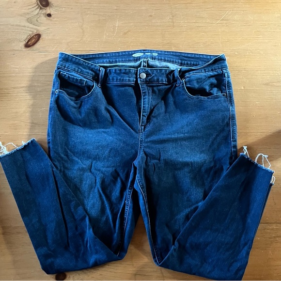 Old Navy Rock Star Super Skinny Ankle Jean, Size 18 - Picture 2 of 4